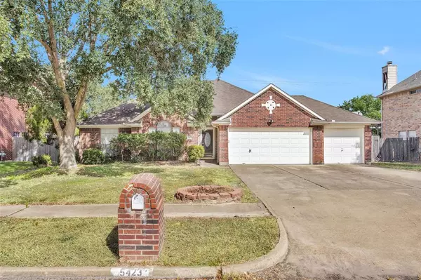 Katy, TX 77449,5423 Mountain Forest DR