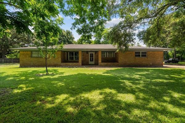 2330 Duroux RD, La Marque, TX 77568