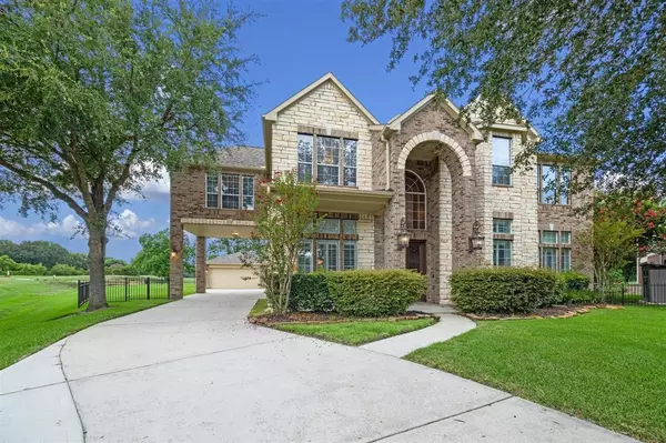 10902 S Country Club Green DR,  Tomball,  TX 77375