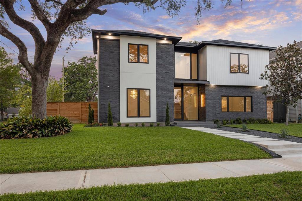 Houston, TX 77018,1550 Gardenia DR