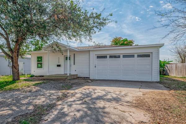 1712 W 5th ST,  Freeport,  TX 77541