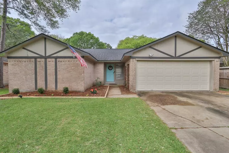 303 Seabreeze DR, League City, TX 77573