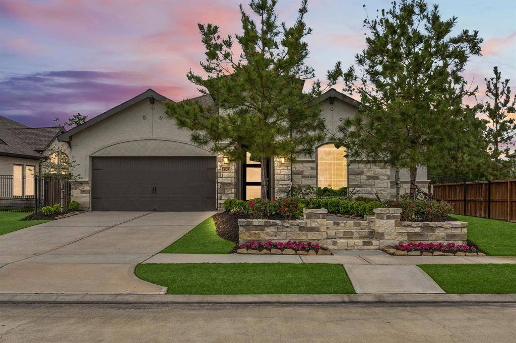 4529 Yaupon CIR, Spring, TX 77386