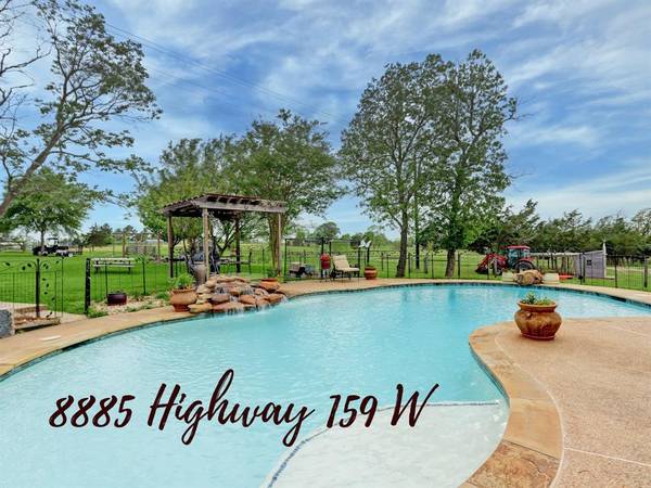 8885 Highway 159 W, Bellville, TX 77418