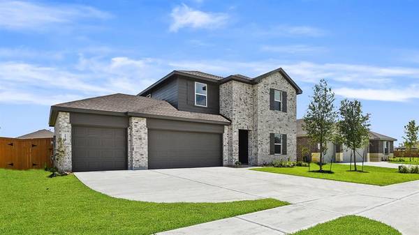 1033 Llano TRL,  Dayton,  TX 77535