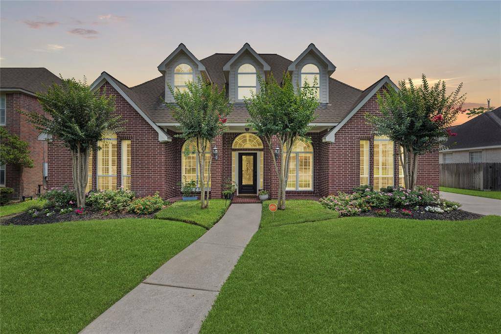 18818 Cypress Chateau DR, Spring, TX 77388