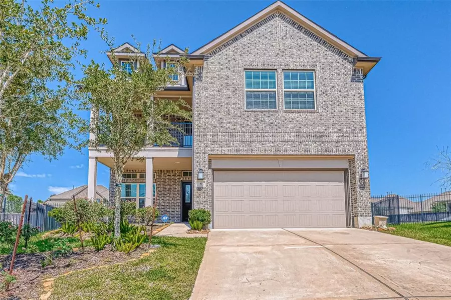 8 Florentino Vine PL, The Woodlands, TX 77354