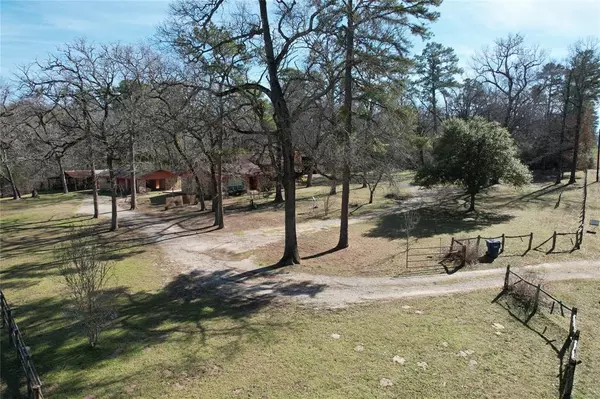 Crockett, TX 75835,350 County Road 3350