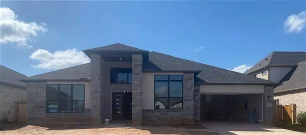 4810 Creekbend, Fulshear, TX 77441