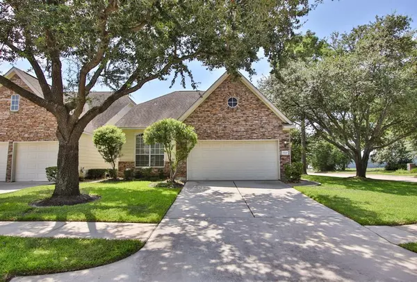 Houston, TX 77070,10231 Thornleaf LN