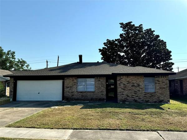 4417 College Park DR, Deer Park, TX 77536