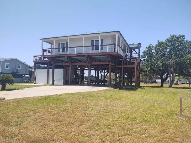 1260 County Road 202, Sargent, TX 77414