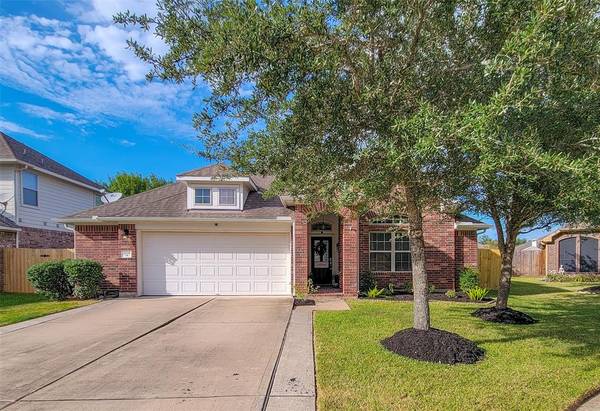 3205 Cactus Heights LN, Pearland, TX 77581