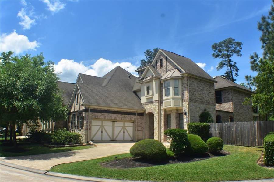 107 S Knights Crossing DR, The Woodlands, TX 77382