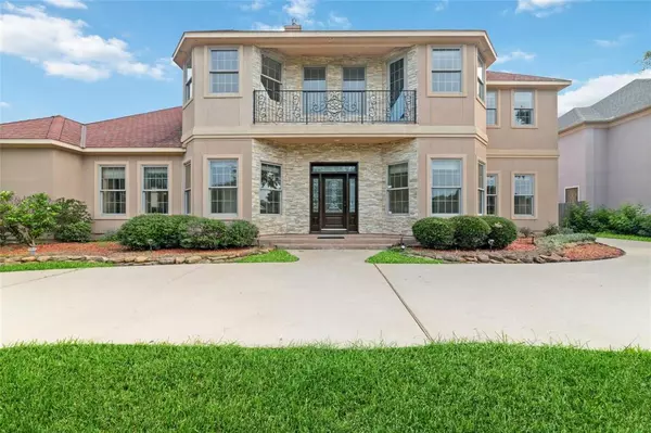 8316 Summit PL, Houston, TX 77071