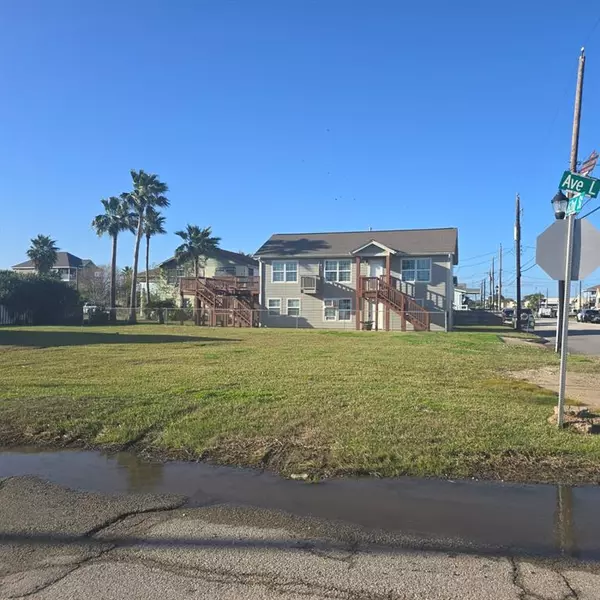 Galveston, TX 77551,1127 62nd ST