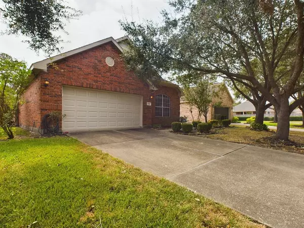 1314 Varese DR, Pearland, TX 77581