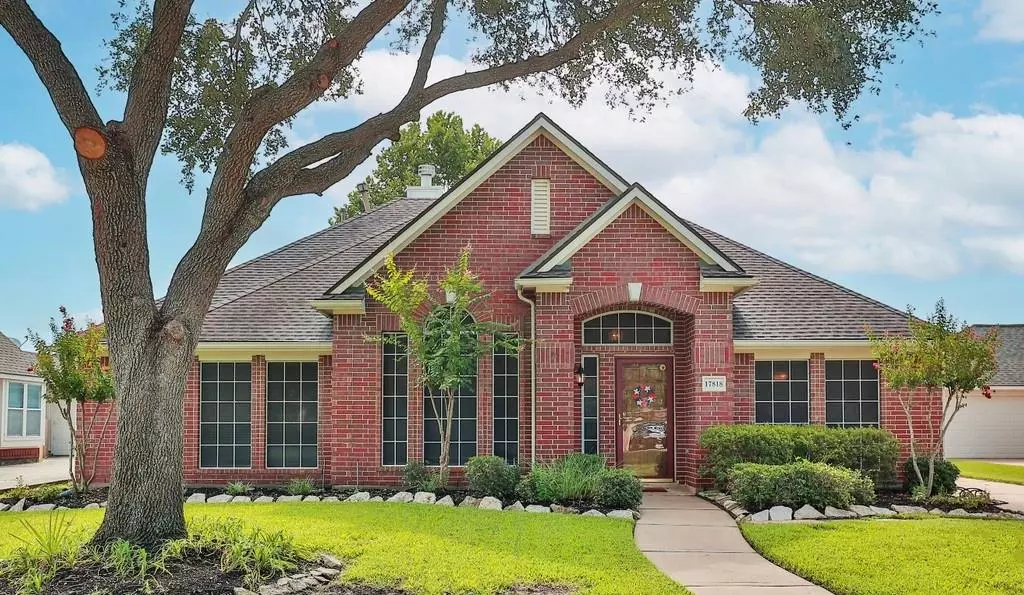 17818 Island Spring LN, Tomball, TX 77377