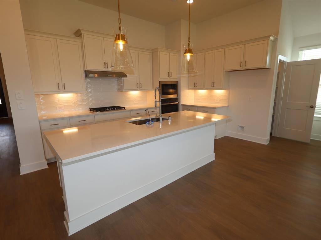 Willis, TX 77378,511 Corner Canyon LN