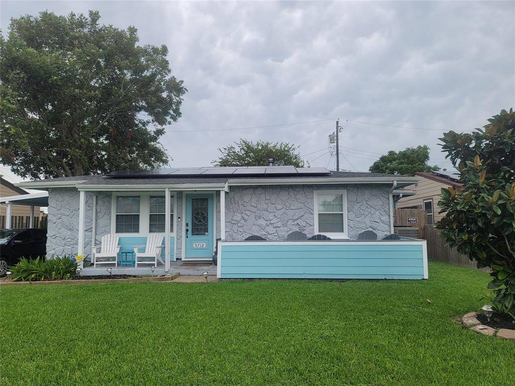 5712 Borden, Galveston, TX 77551