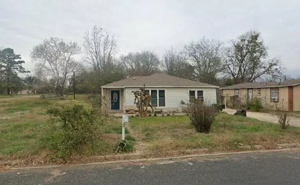 808 W 9th ST, Hearne, TX 77859