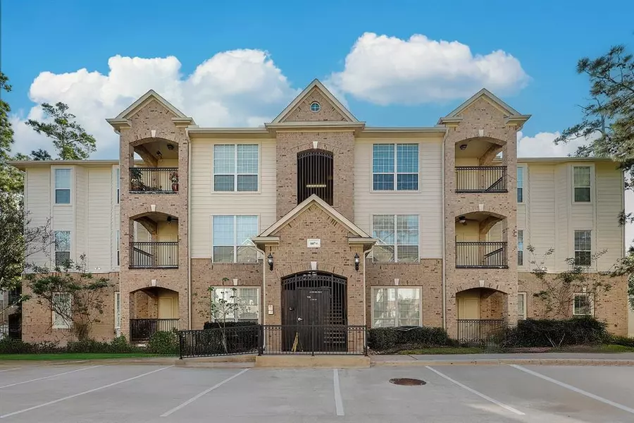 6607 Lake Woodlands DR #422, The Woodlands, TX 77382