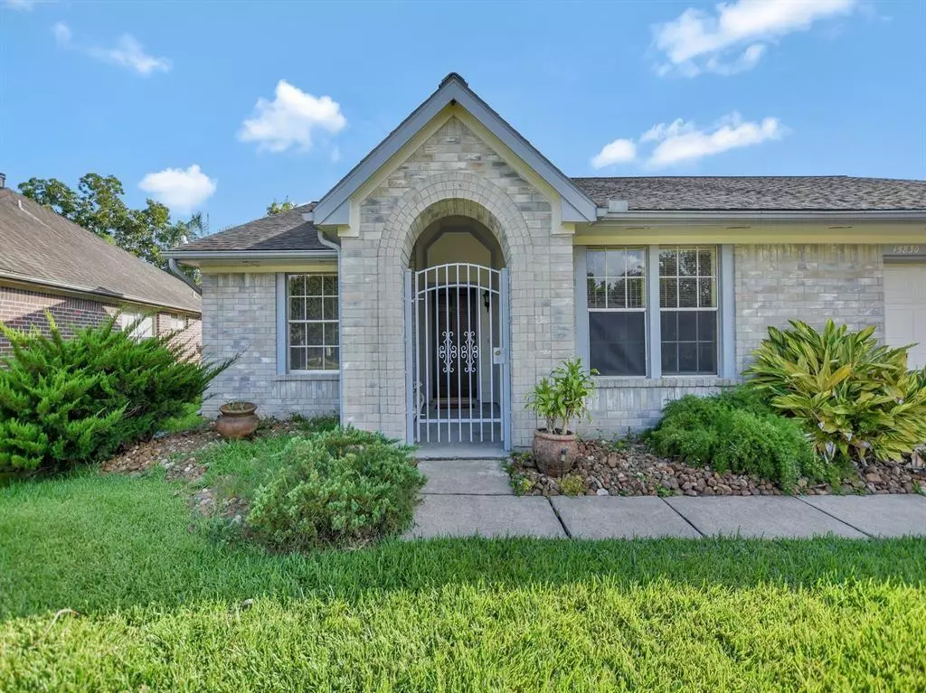 Friendswood, TX 77546,15830 Cambridge View DR