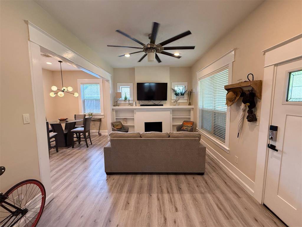 Houston, TX 77011,6526 Sherman ST