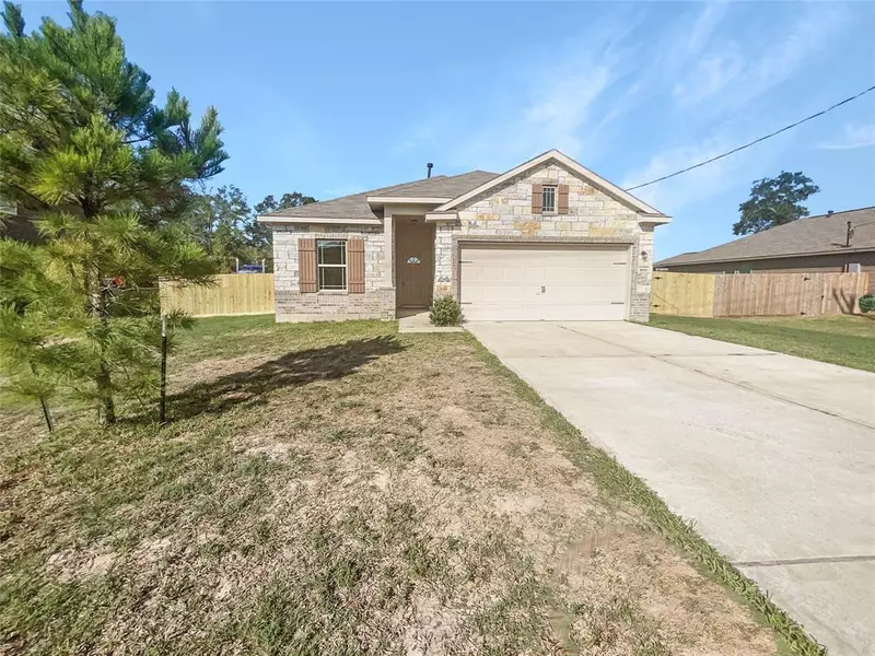 1665 Road 5102, Cleveland, TX 77327