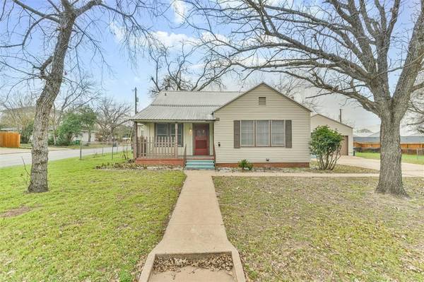 508 Texas ST, Brenham, TX 77833