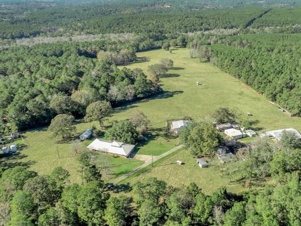 2899 County Road 3260, Colmesneil, TX 75938