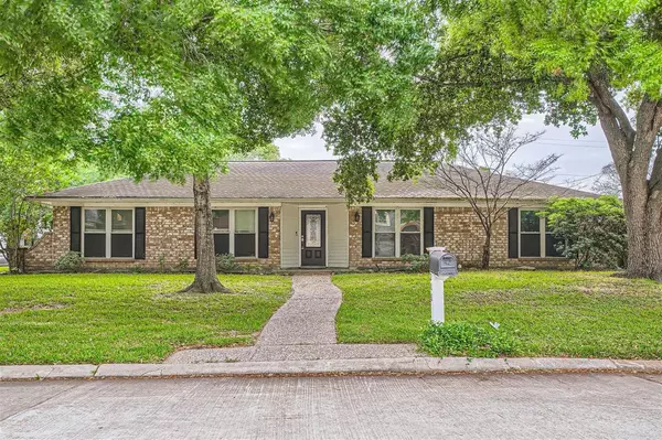 208 Williamsport ST, League City, TX 77573