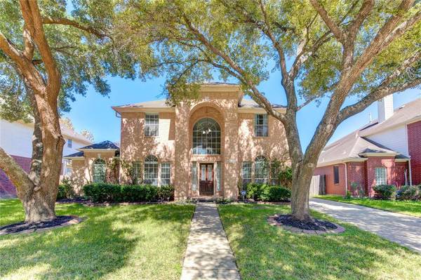 319 Boardwalk Pkwy, Stafford, TX 77477