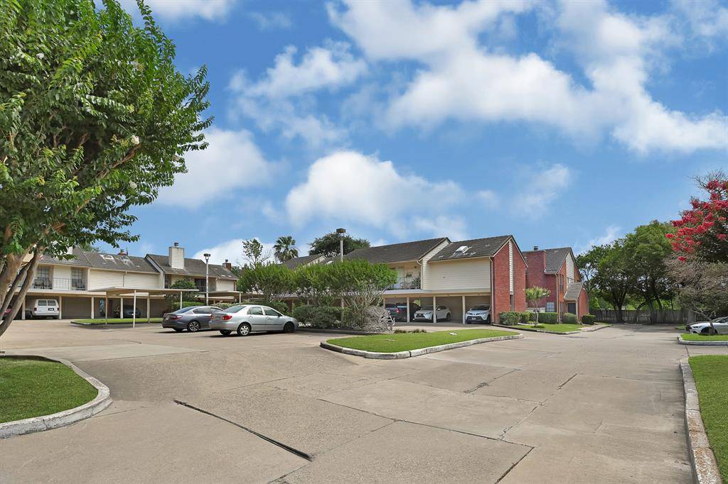 Houston, TX 77077,2211 S Kirkwood RD #26