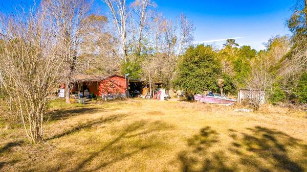 4614 Fm 2798, Livingston, TX 77351