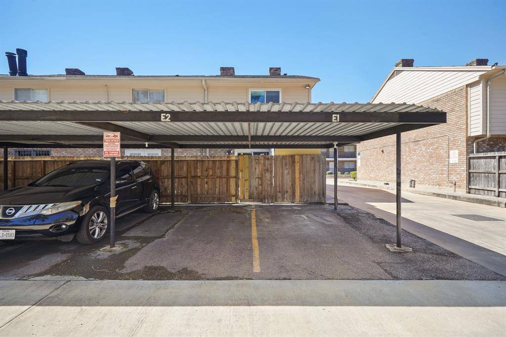 Houston, TX 77079,14333 Memorial Dr #44