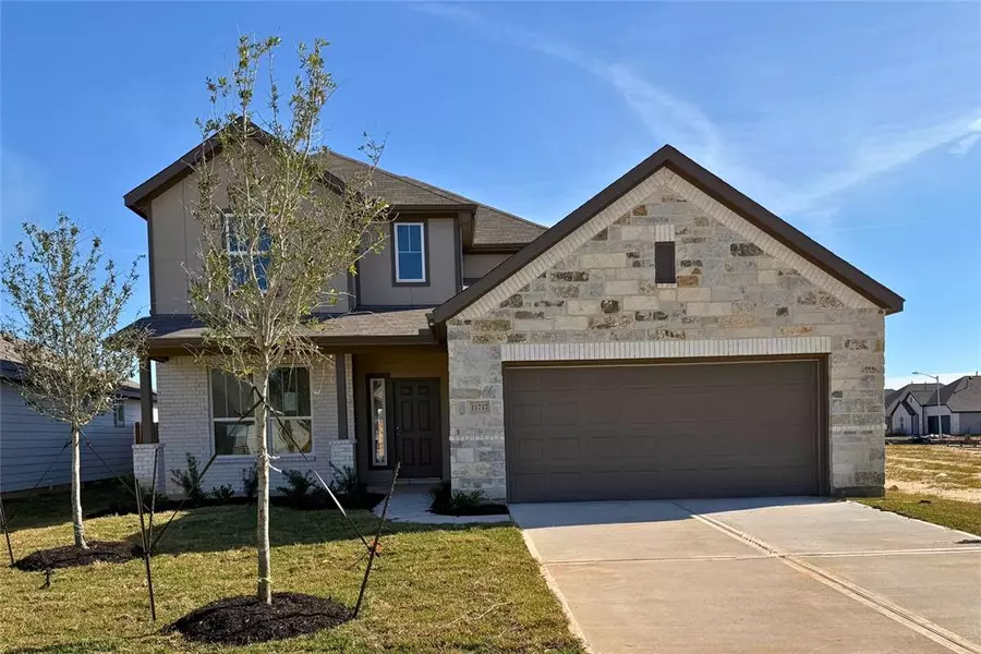 11737 Airspeed DR, Conroe, TX 77303