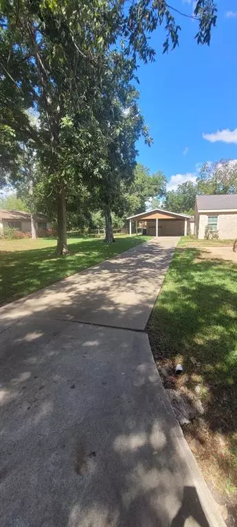 Houston, TX 77061,7433 Cayton ST