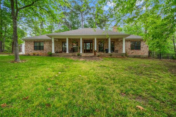 350 Twinstone CIR, Coldspring, TX 77331