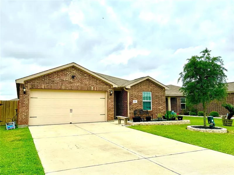 2301 Manta WAY, Texas City, TX 77568