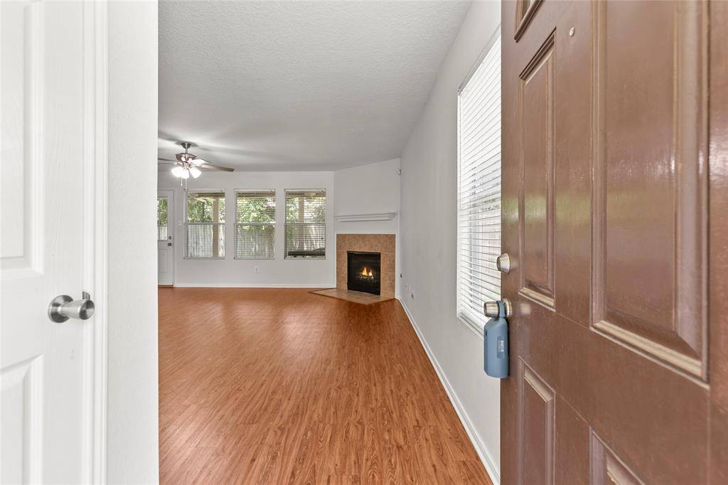 Conroe, TX 77385,16928 Scenic Knoll
