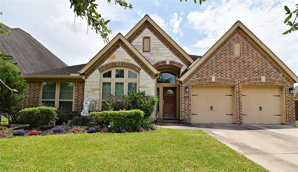 6214 Orange Blossom LN, Rosenberg, TX 77471