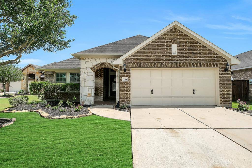 3514 Bay DR, Rosharon, TX 77583