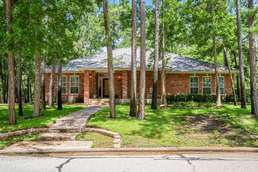 24400 Pine Valley LOOP, Huntsville, TX 77320