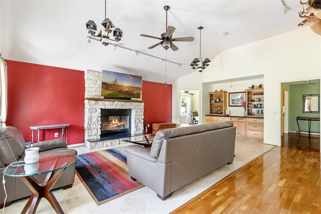 Damon, TX 77430,20418 Deer Run RD
