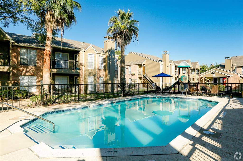 Houston, TX 77099,9401 Coventry Sq Dr #222