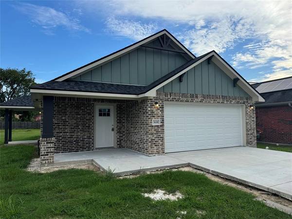 5610 Kingswood DR, Beaumont, TX 77708