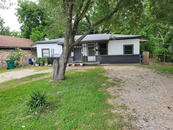 1115 Cora ST #B, La Marque, TX 77568