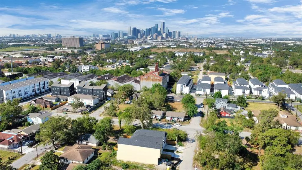 4708 Gunter ST, Houston, TX 77020