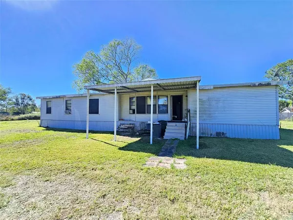 Alvin, TX 77511,106 County Road 932a